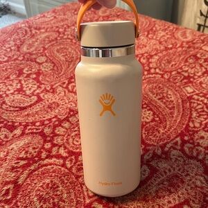Hydro Flask Cream Bottle with Orange Lid